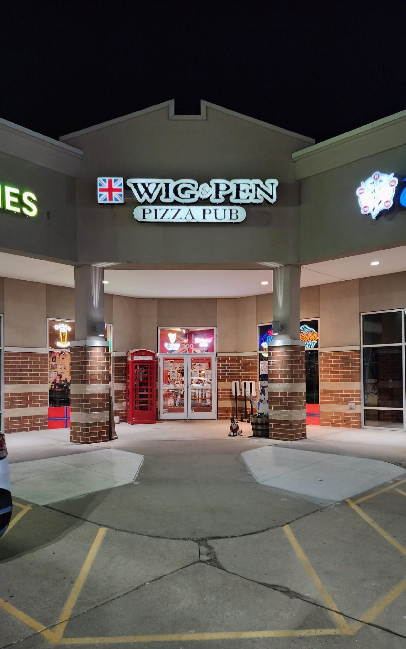 Wig and Pen Pizza Pub (Ankeny, IA) Review