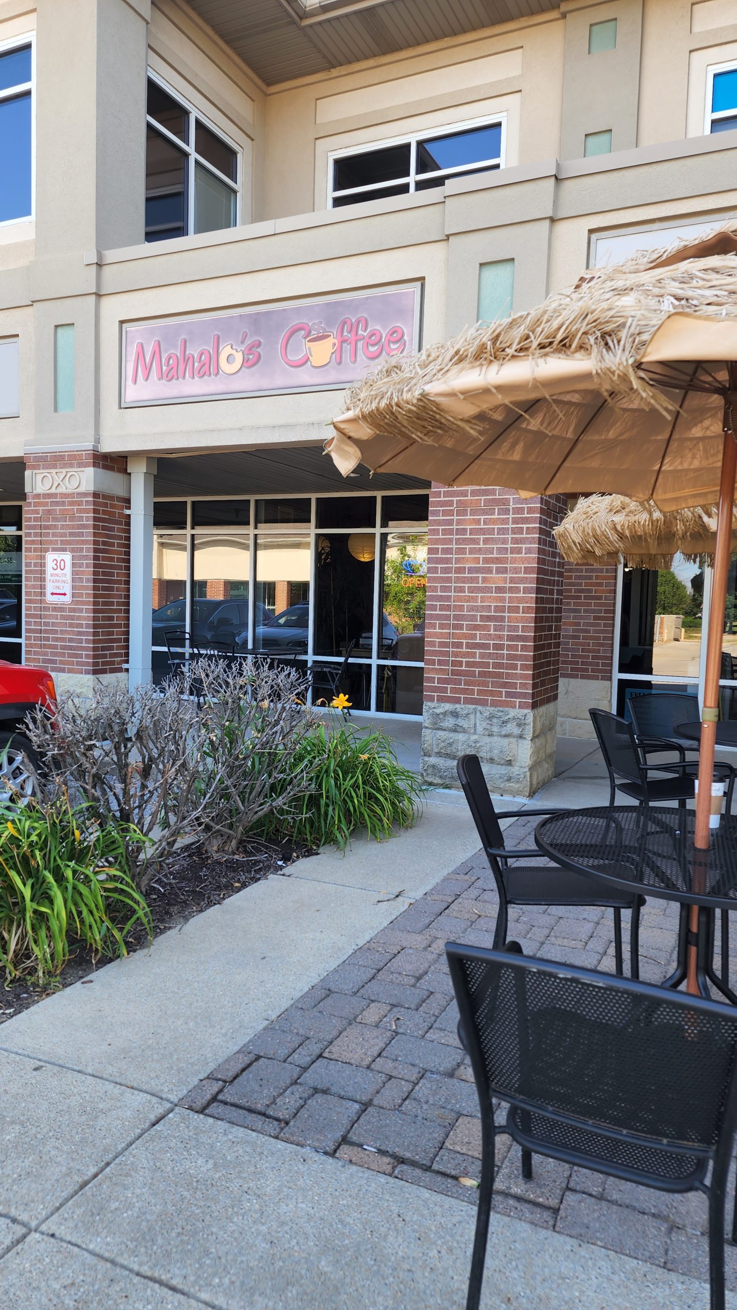 Mahalo’s Coffee (West Des Moines, IA) Review