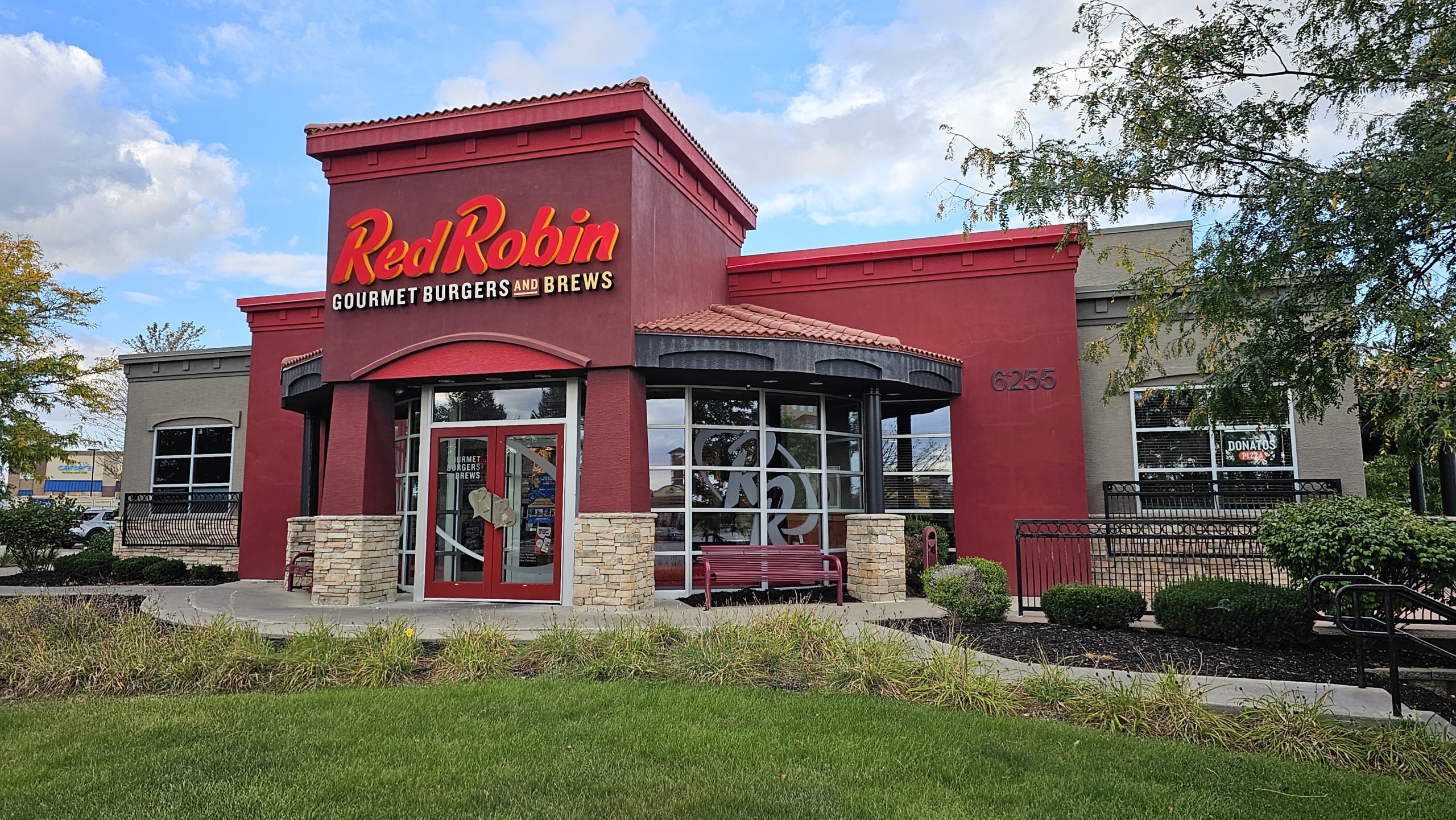 Red Robin Gourmet Burgers & Brews (West Des Moines, IA) Review