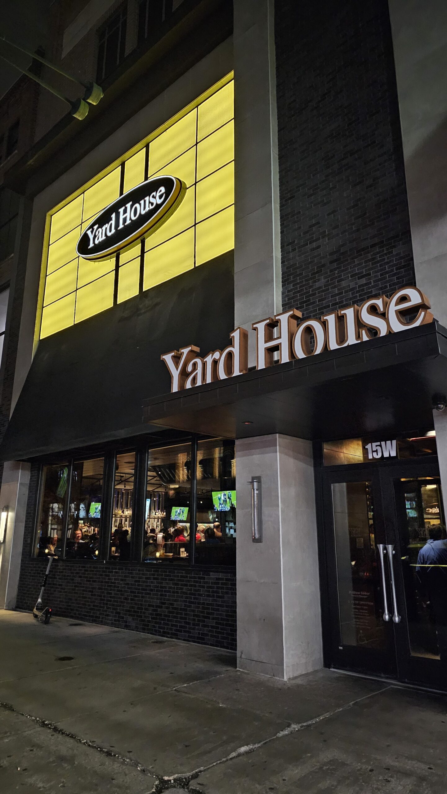 Yard House (Indianapolis, IN) Review