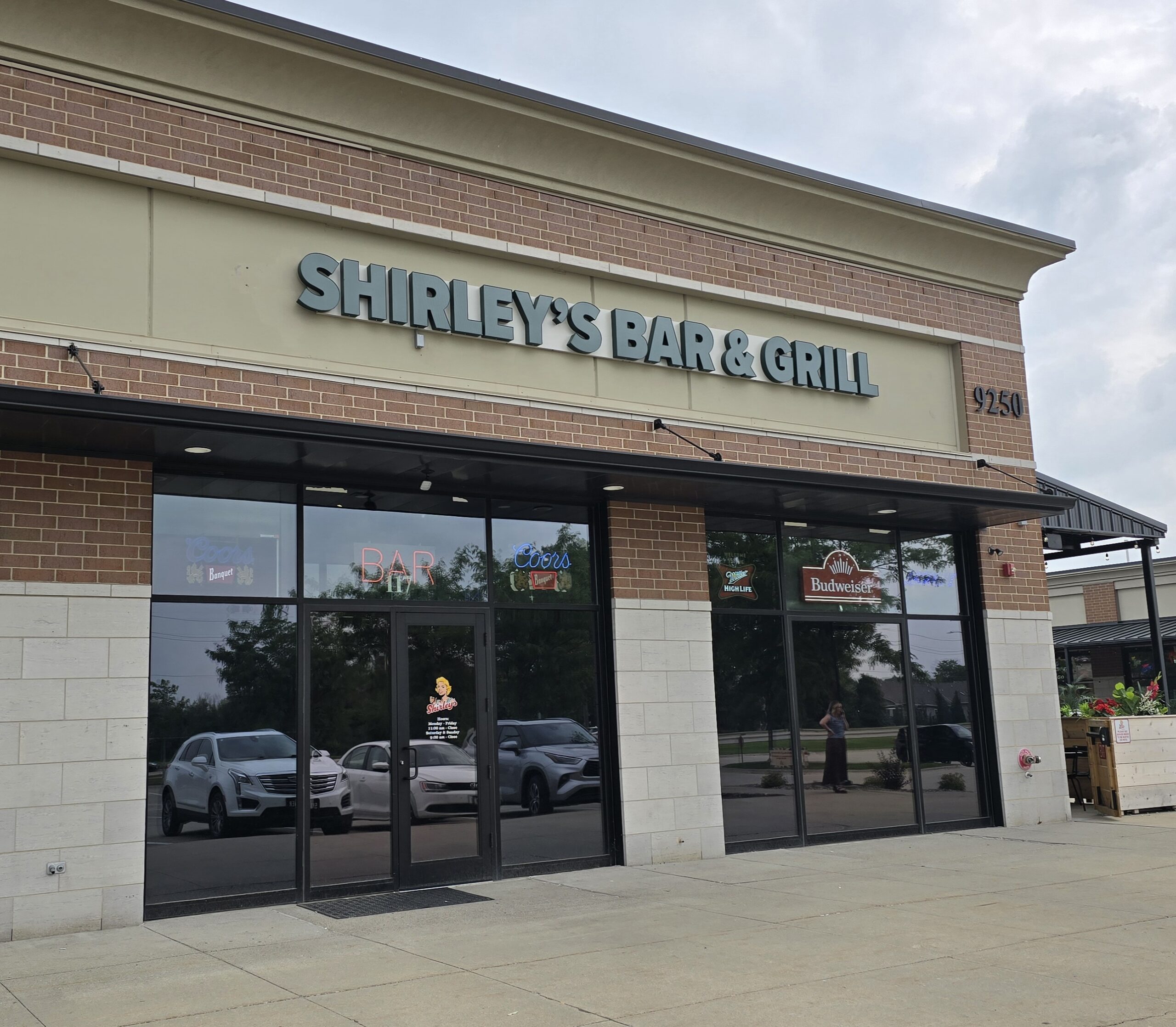 Shirley’s Bar & Grill (West Des Moines, IA) Review
